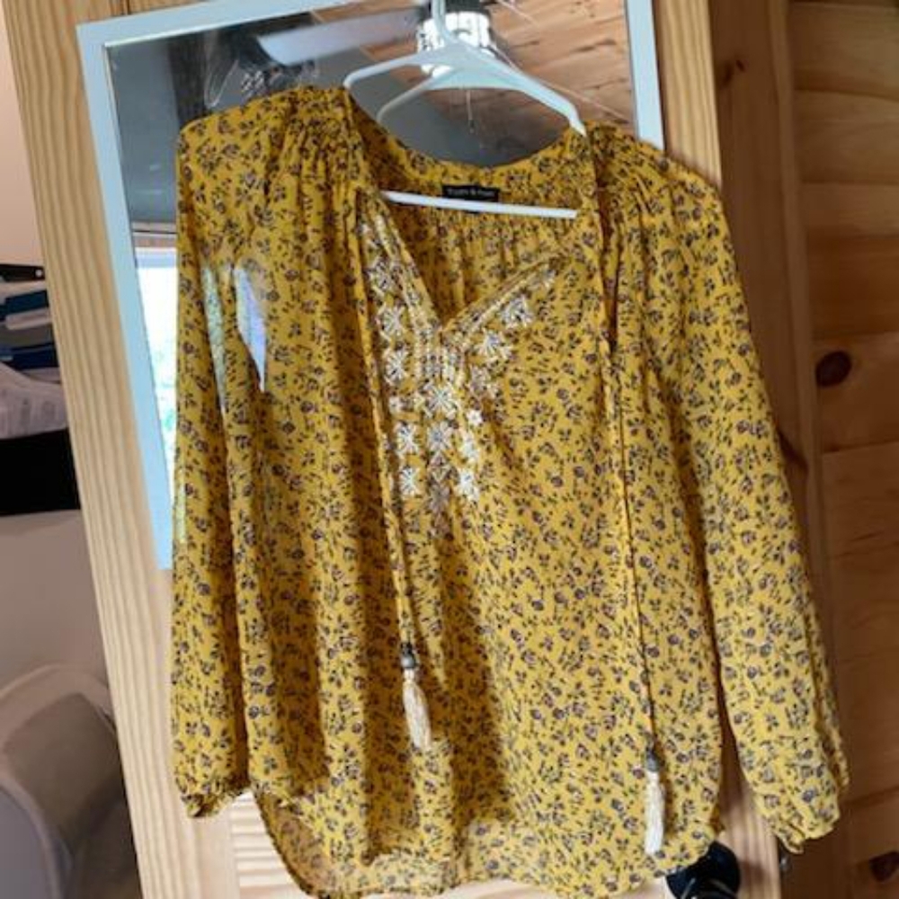 Yellow blouse